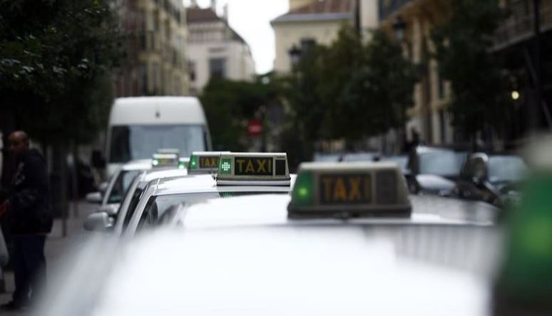 imagen del servicio de taxi en Marbella.