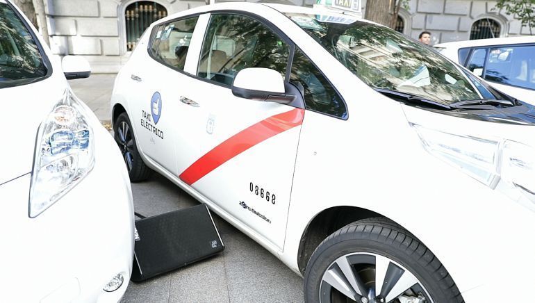 TAXISHIBRIDOSMADRID