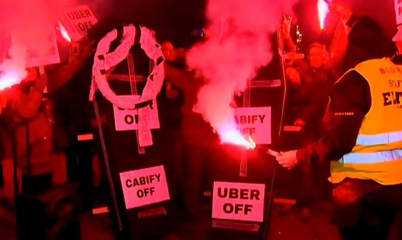 Imagen de la manifestación de los taxistas en Barcelona