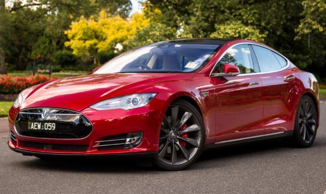 TESLAACCIDENTE