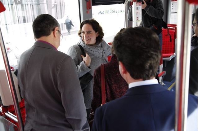 Presentación de los nuevos autobuses de Barcelona