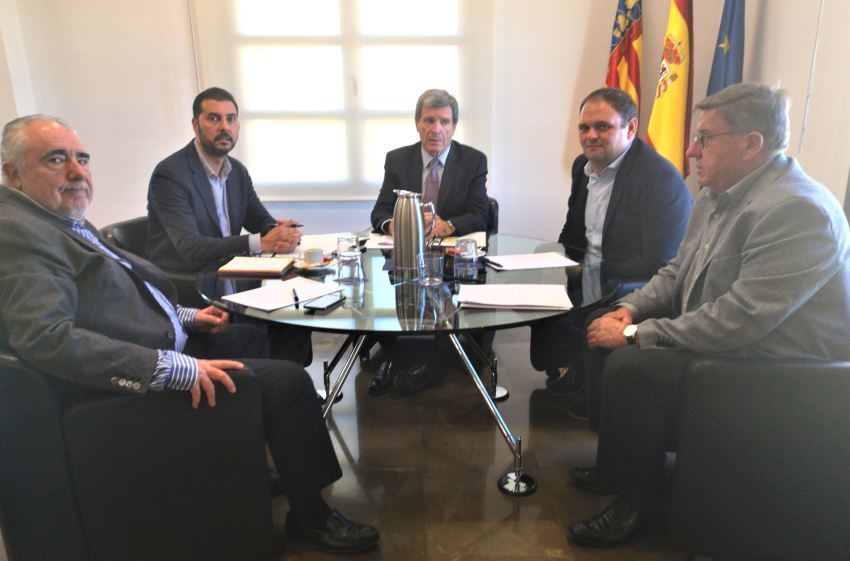 Imagen de la reunión de Transcont con la autoridad portuaria de Valencia