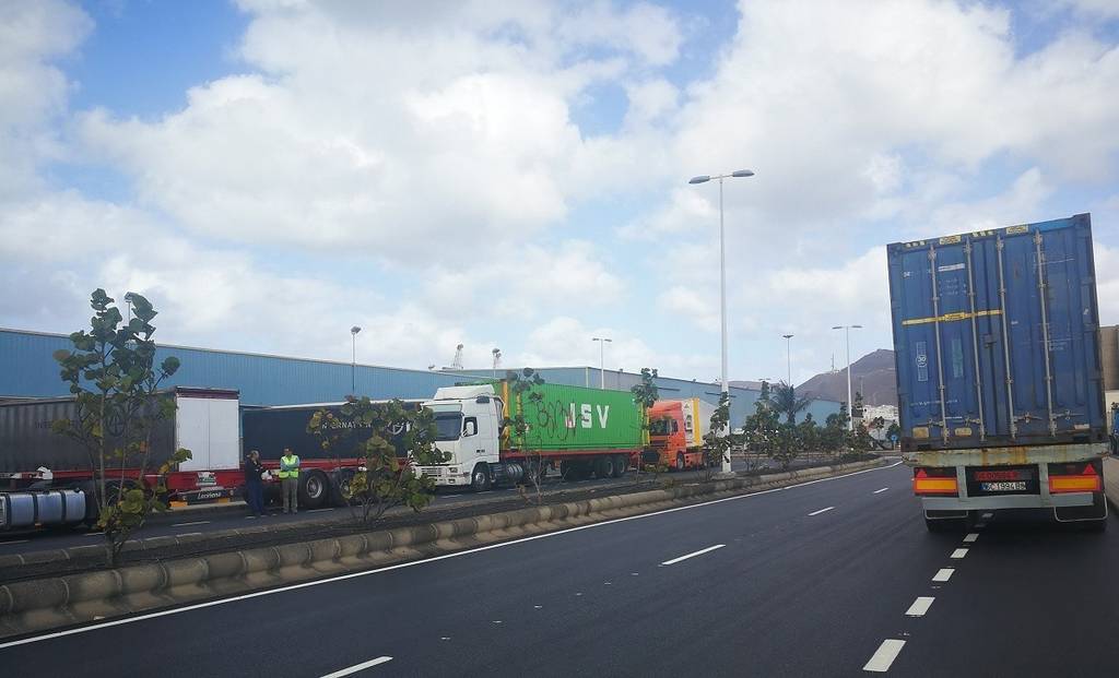 Transportistas de los puertos canarios de La Luz y Las Palmas.