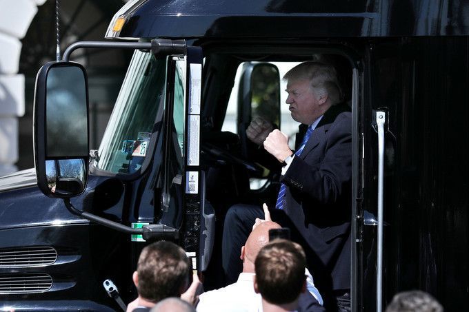 TRUMPCAMIONERO