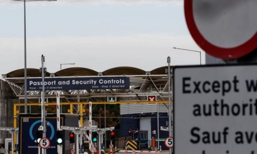 Llegada a Inglaterra en camión, prueba PCR realizada 72 horas antes.
