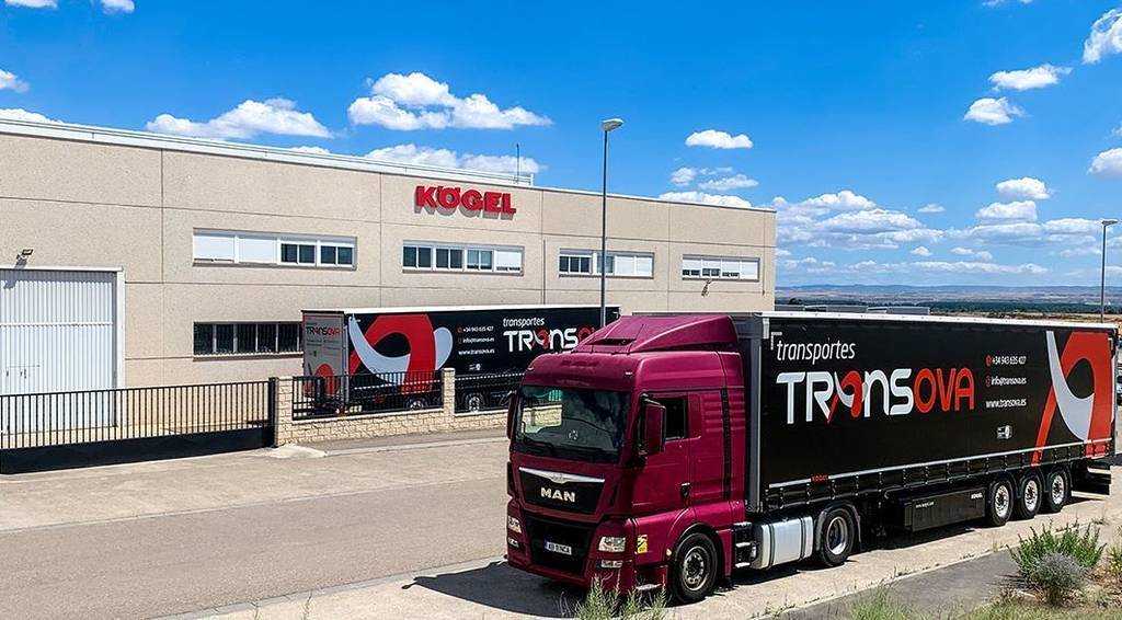Imagen de Transova confía en Kögel Cargo FlexiUse con la compra de 5 semirremolques