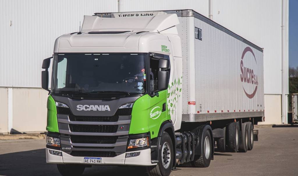 Transporte Sucre usa un Scania a GNC para el transporte de alimentos en Argentina
