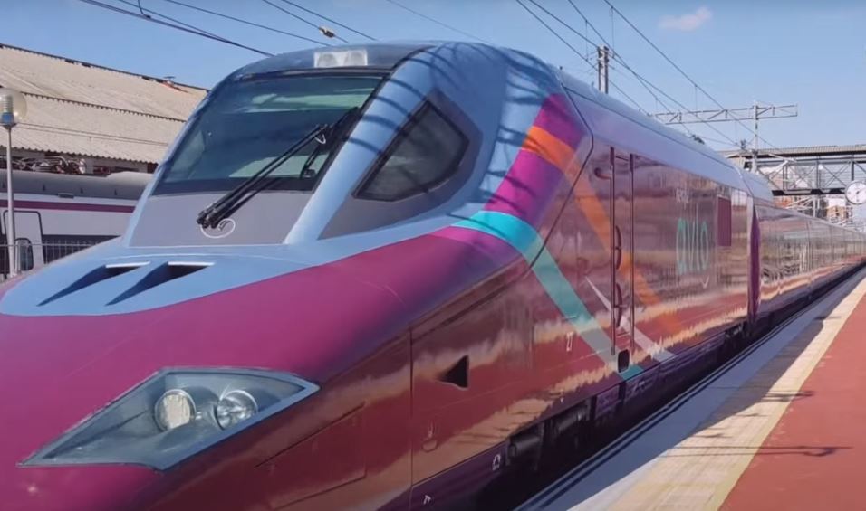 Trenes.com pone a la venta billetes para el tren AVLO