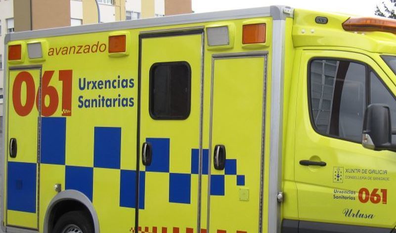 Un accidente entre un camión y dos coches en Silleda obliga a cortar la nacional 525