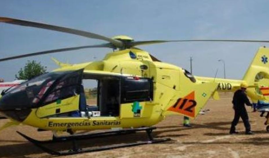Un fallecido y dos heridos en la colisión entre un camión y un coche en Palomas (Badajoz)