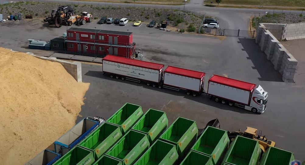Una combinación de 34 m. con un Scania R 770 reduce los transportes un 30%.