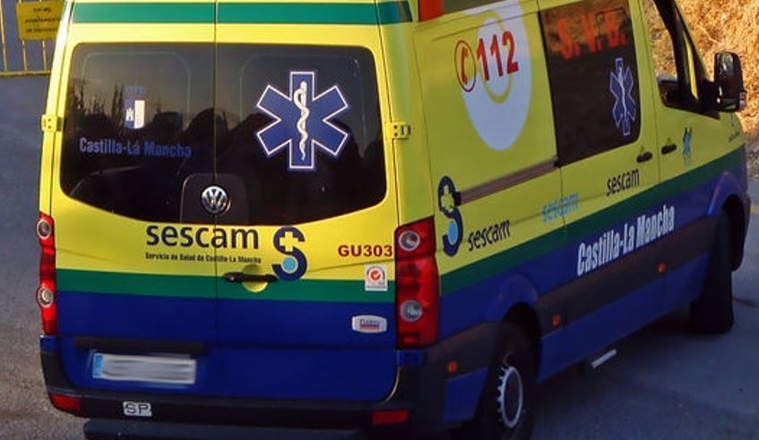Un persona fallecida y seis heridas tras la colisión entre un camión y dos turismos en Tébar (Cuenca)