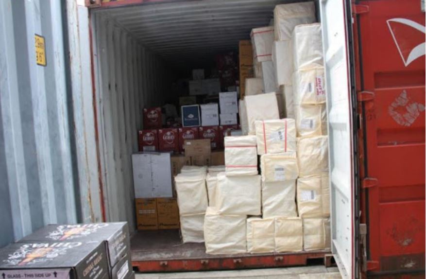 Uso ilícito del transporte en contenedores para el comercio de artículos falsificados