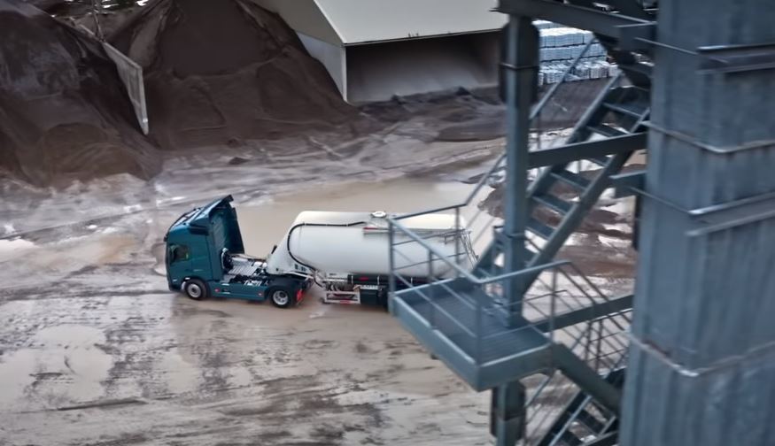 Nuevo Volvo FM. diseñado, conductores, fotos, vídeo,