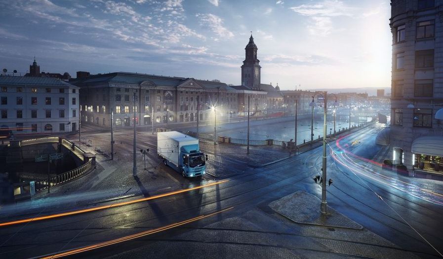 Un camión Volvo eléctrico