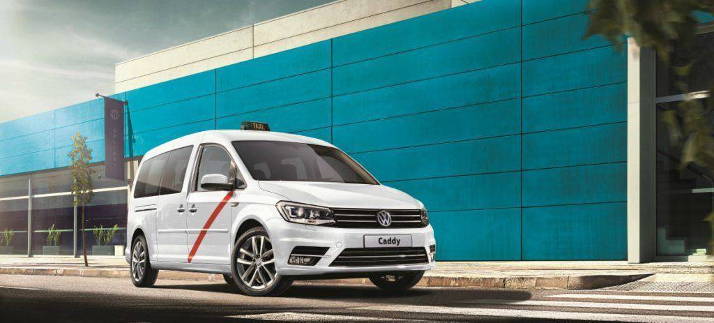 Volkswagen-Comerciales-el-Caddy-de-GNC-en-Feria-del-Taxi-de-Madrid