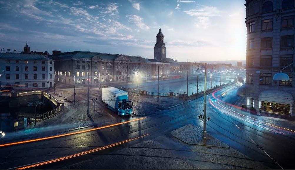 Volvo Trucks impulsa el futuro de la industria hacia la electromovilidad