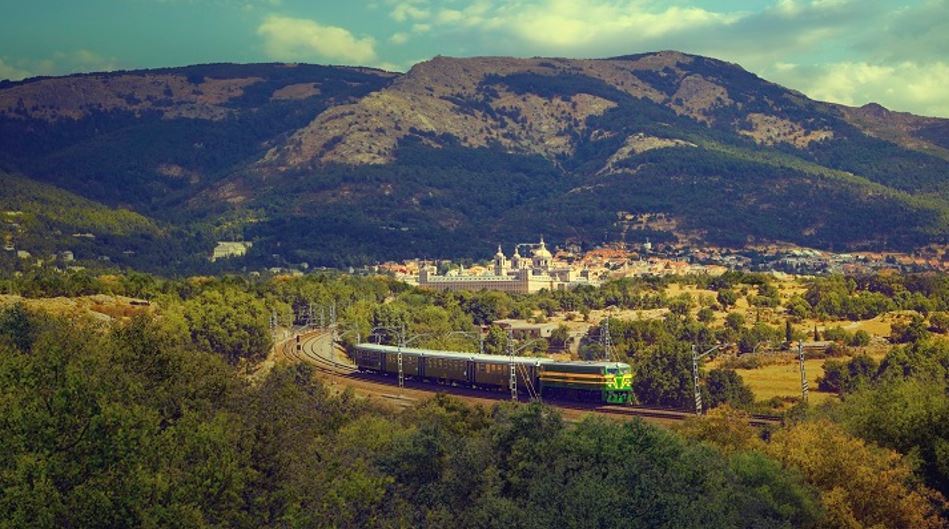 Vuelve a circular el Tren Turístico de Felipe II