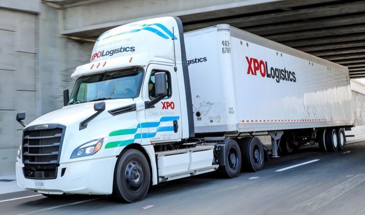 Un camión de XPO Logistics