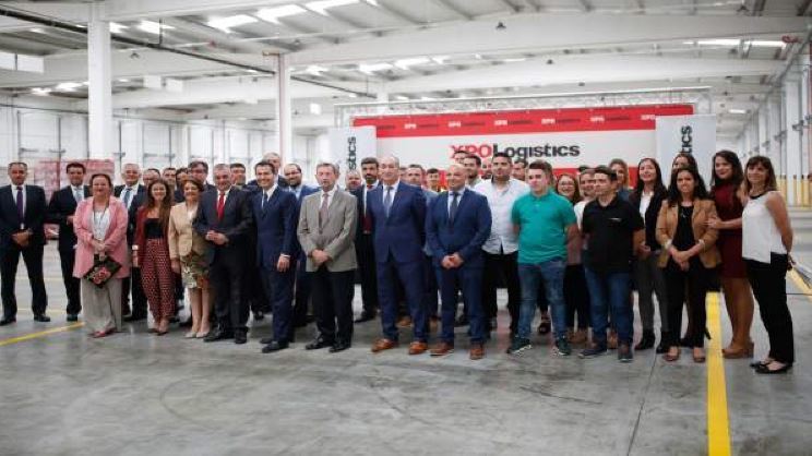 Inauguración de los dos centros de XPO Logistics en Sevilla