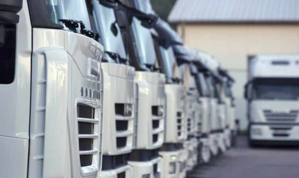 ¡Y luego dicen que no hay camioneros!