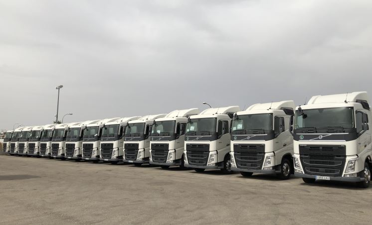 Camiones Volvo FH con I-Save adquiridos por Acotral