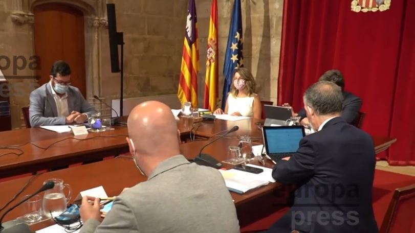 Imagen de la reunión entre el Gobierno y los agentes sociales