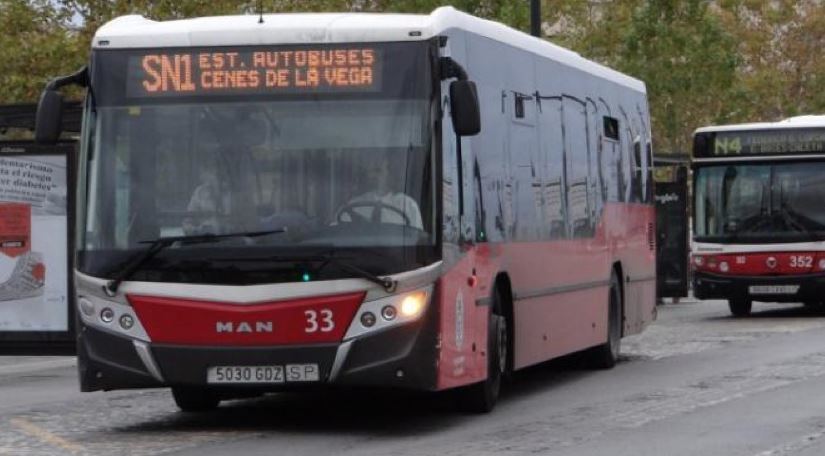 Imagen de autobuses urbanos de Granada