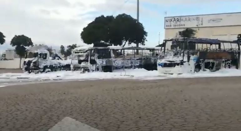Imagen de los vehículos calcinados