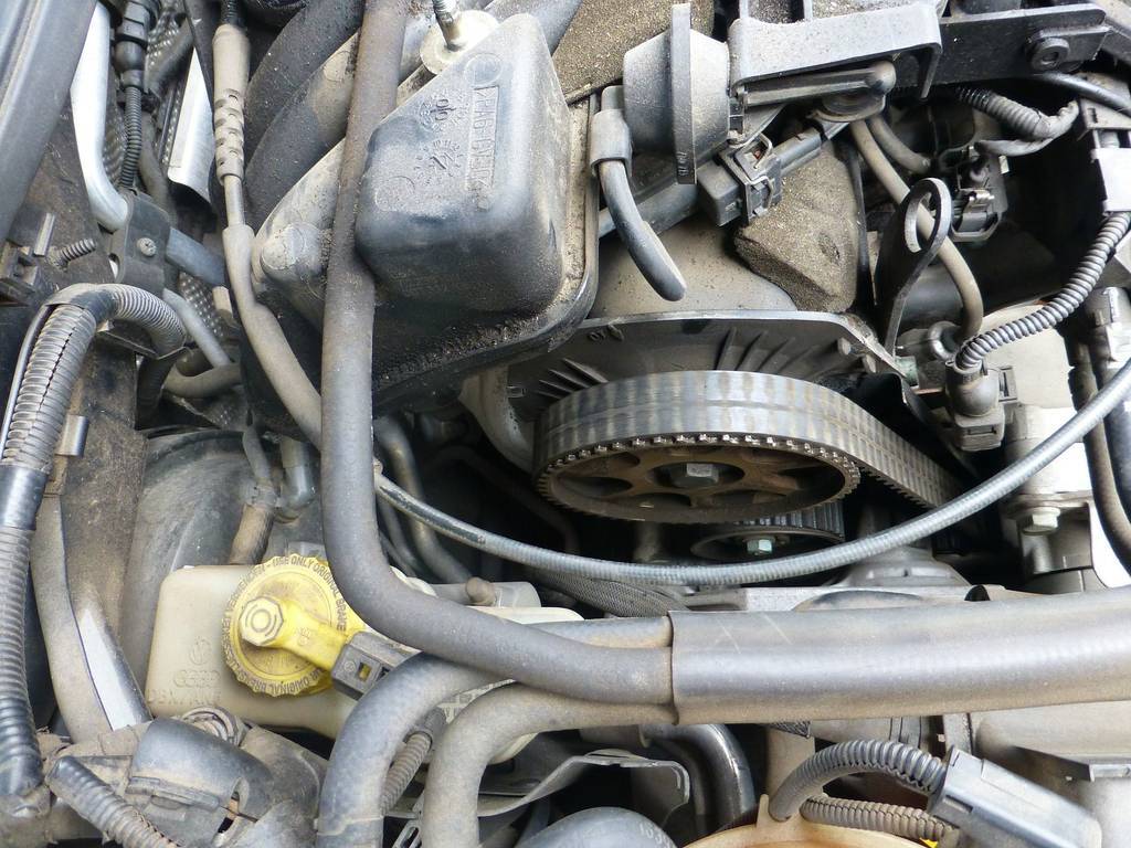 auto-443680_1920-2