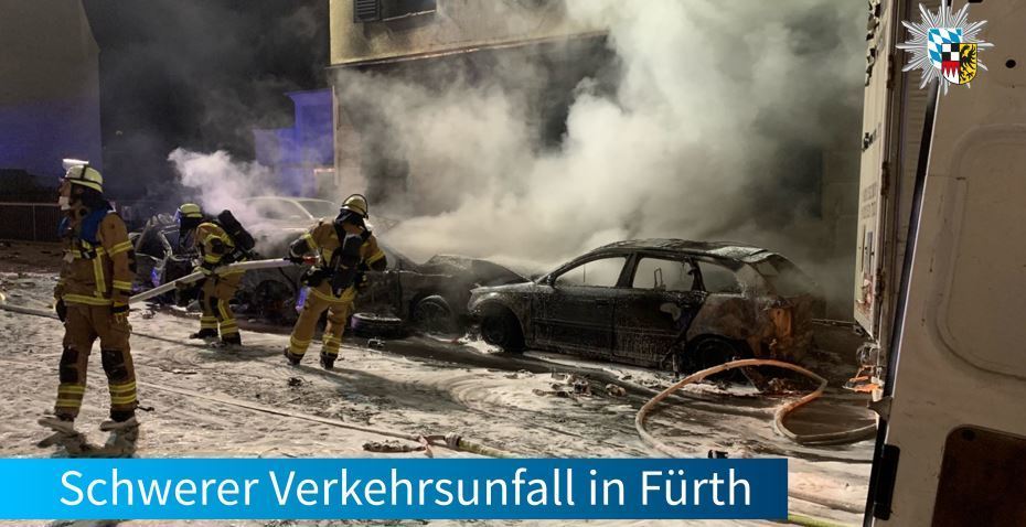 Imagen de los bomberos trabajando en el incendio