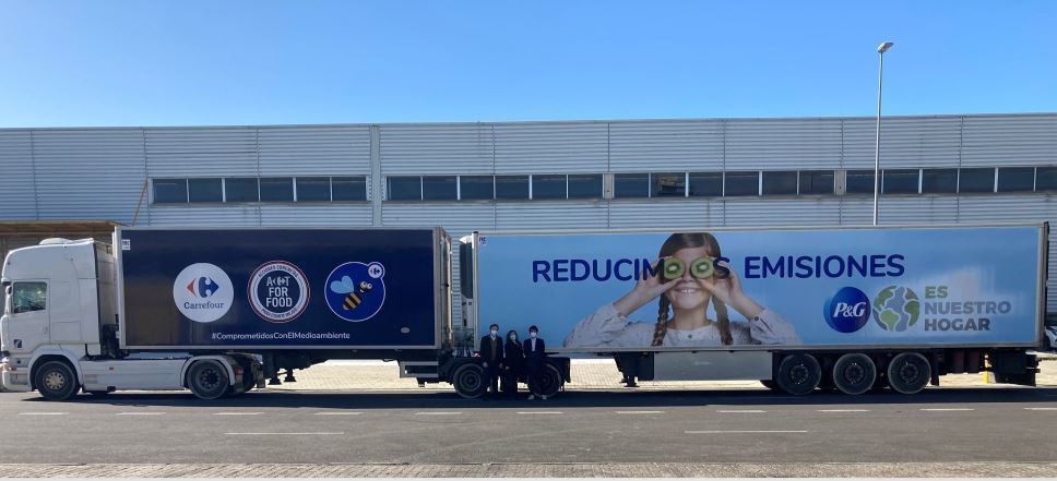 Megacamión de Carrefour y P&G