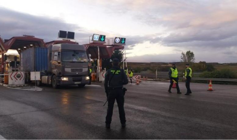 Un control de la Guardia Civil en La Rioja