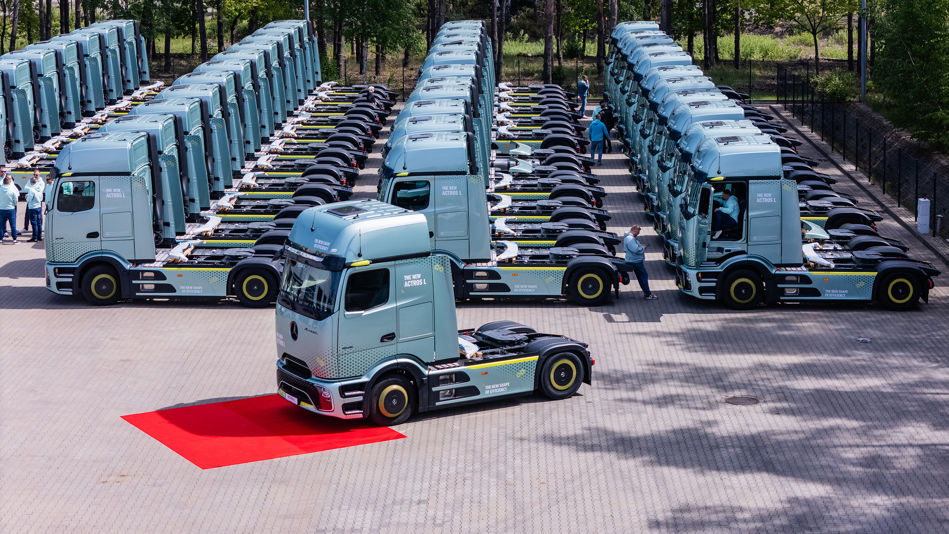 Buen rendimiento en Polonia: Se inaugura un nuevo TruckTraining Center. ¡Comienza la campaña ShowTruck!