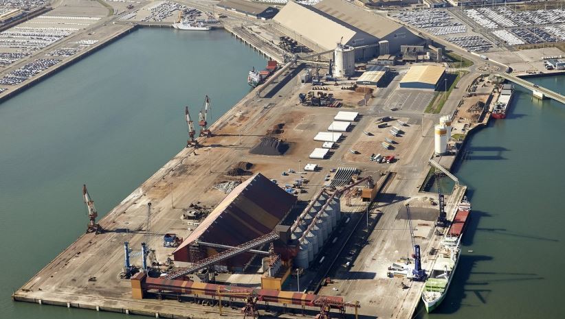 Futura terminal de contenedores