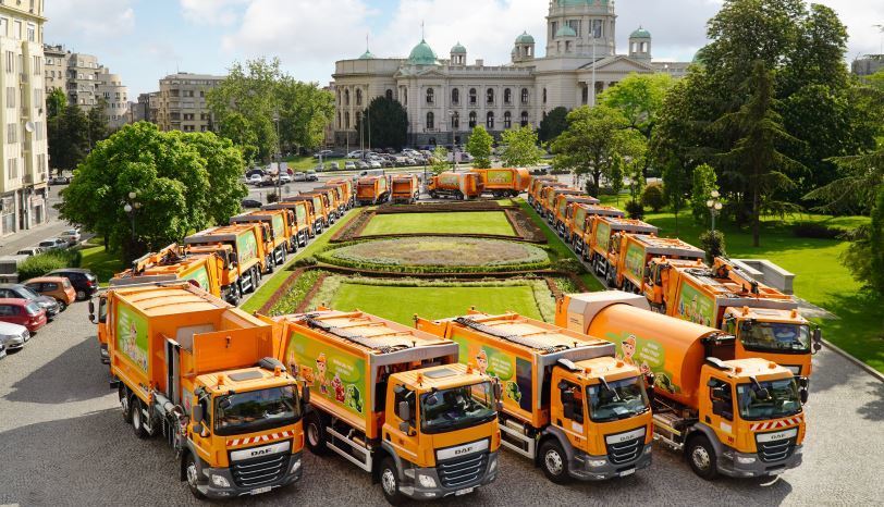 DAF Trucks entrega 44 camiones para mantenimiento urbano de la ciudad de Belgrado.