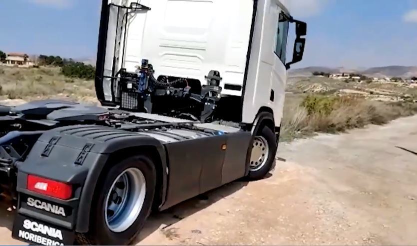 Imagen de vehículos de alta gama y camiones