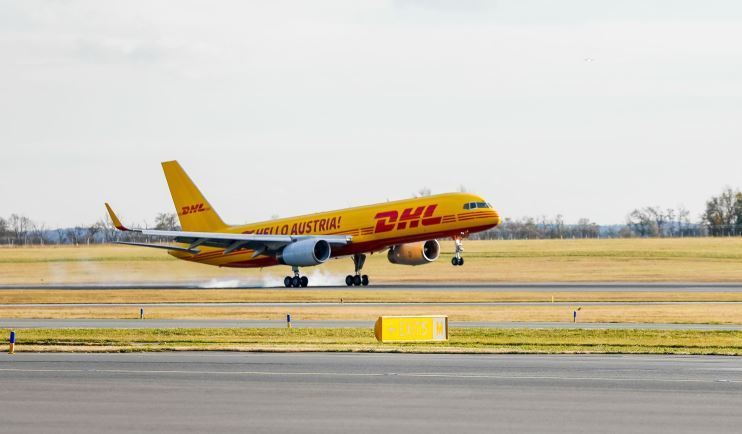 Imagen de un avión de DHL Air Austria