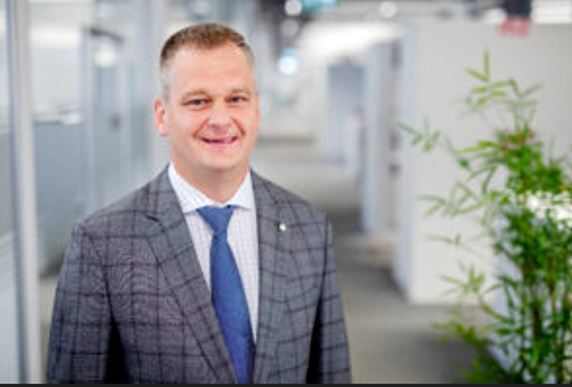 La falta global de conductores conduce a costos crecientes en el transporte