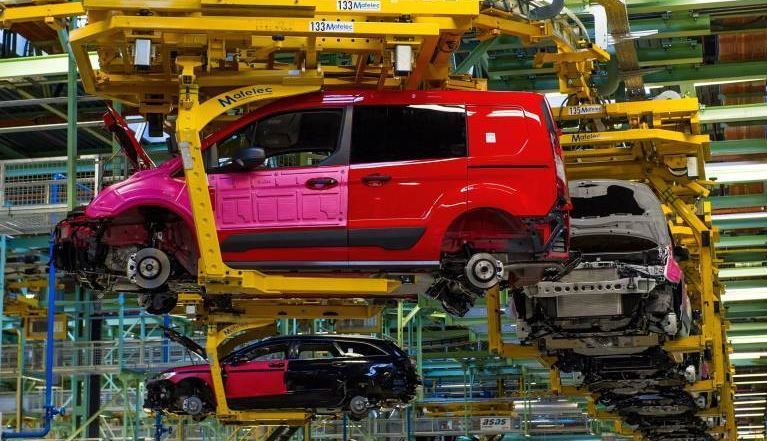 Imagen de una planta de fabricación de vehículos Ford