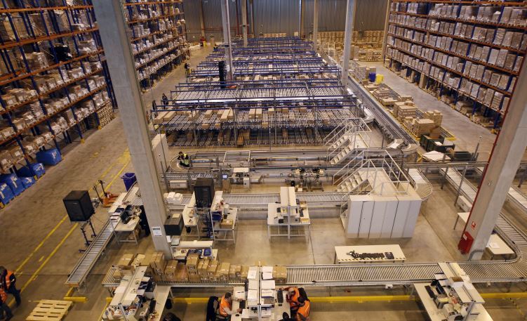 Imagen de un almacén de ID Logistics