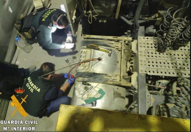 Imagen de uno de los depósitos de los vehículos manipulados