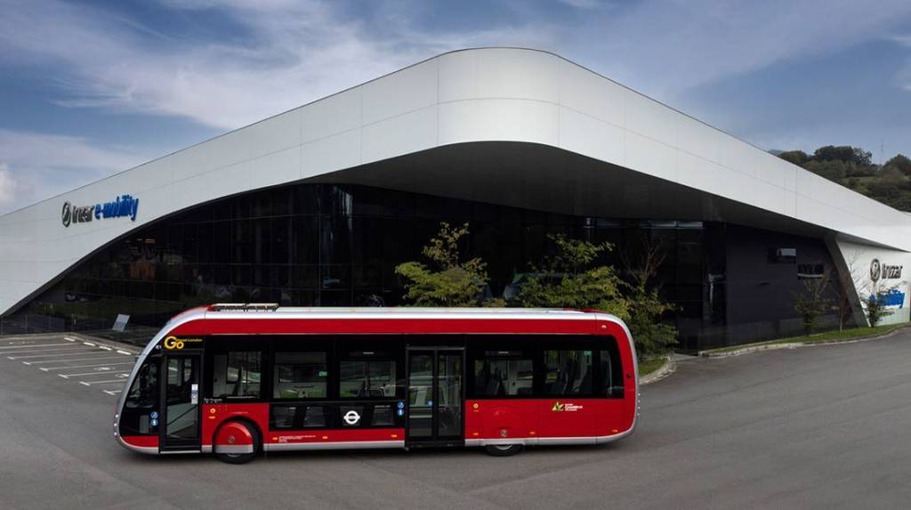 Imagen del Irizar ie tram de 12 metros