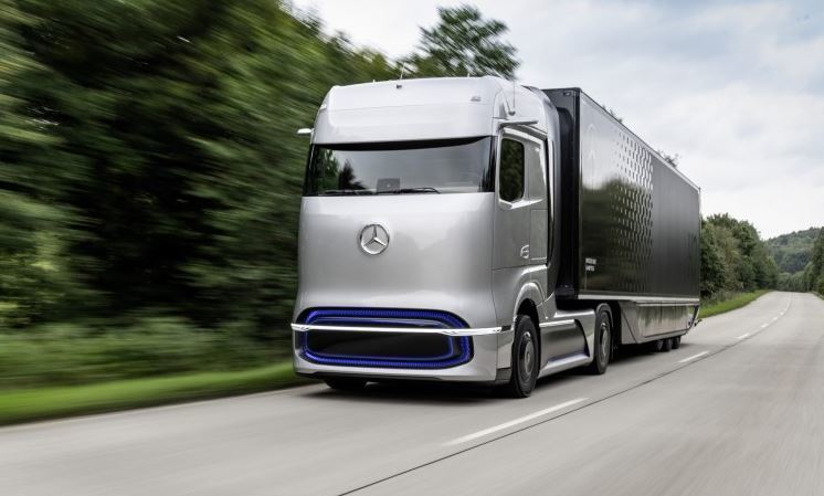 Un camión Mercedes-Benz GenH2