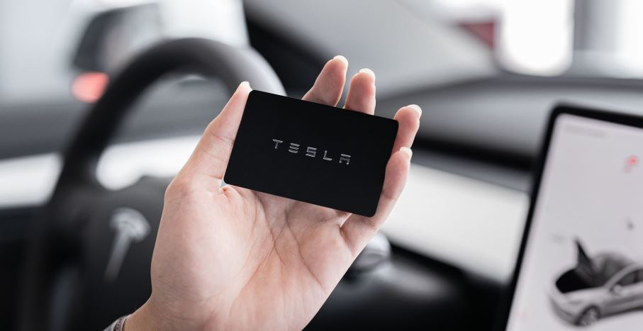 Imagen de la tarjeta-llave de un coche Tesla