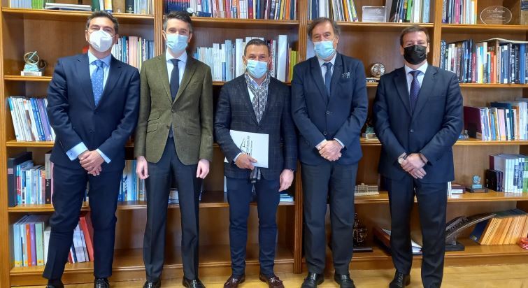 Imagen de los asistentes a la reunión