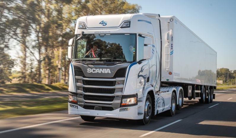 Scania Argentina lanza un camión de edición limitada por su 45º aniversario