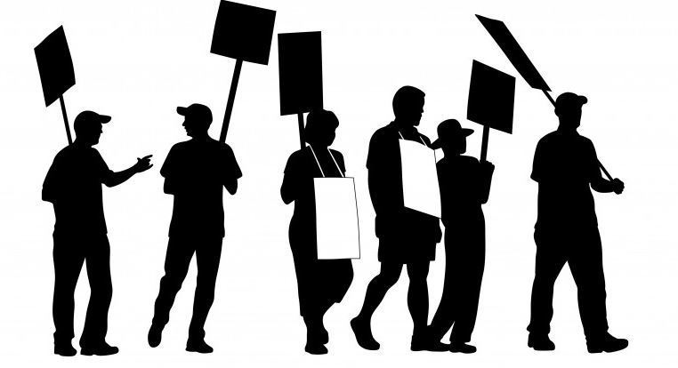 Dibujo de personas manifestándose