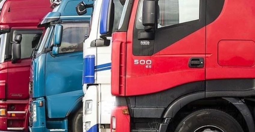 Cascada de críticas a Vox en el Congreso, acusándole de instrumentalizar a los transportistas