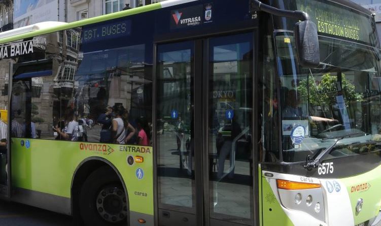 Imagen de un autobús de Vitrasa